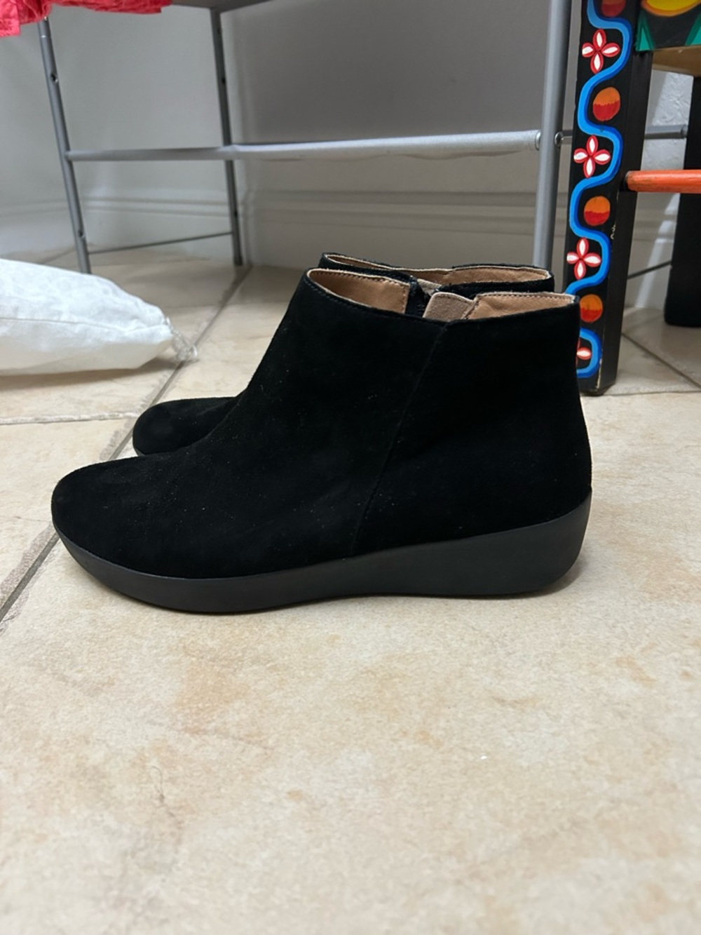 Women's Black Suede Ankle Booties - Comfortable Everyday Style Fitflops Size 8